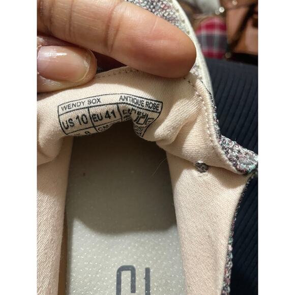 Hey Dude Wendy sox Antique Rose slide ons size 10 - Picture 9 of 9